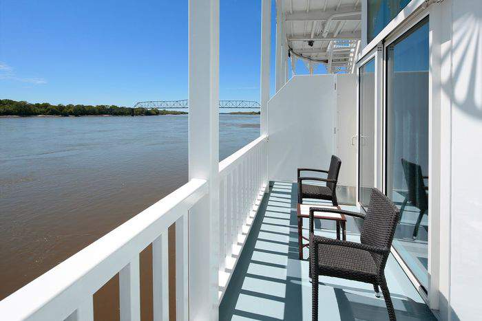 AQV American Duchess Loft Suite 1.jpeg